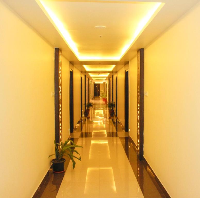 Second Floor Hallway Corridor